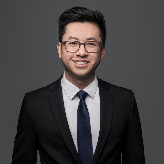 Phong-555x555  
