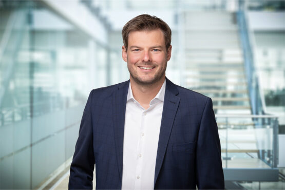 Sebastian-Schmitz-555x370  